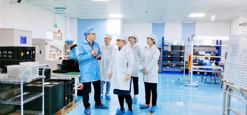 深圳擔保集團領導蒞臨指導工作，云里物里成績驕人備受肯定！