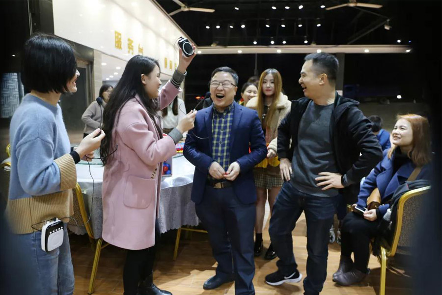 云里物里2019年年會盛典圓滿結束！